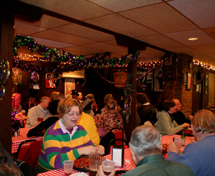 Mardi-Gras-2008-Phunny-Phorty-Phellows-Crawfish-Boil-4664