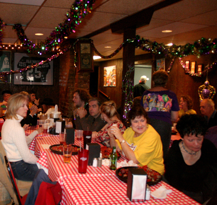 Mardi-Gras-2008-Phunny-Phorty-Phellows-Crawfish-Boil-4679