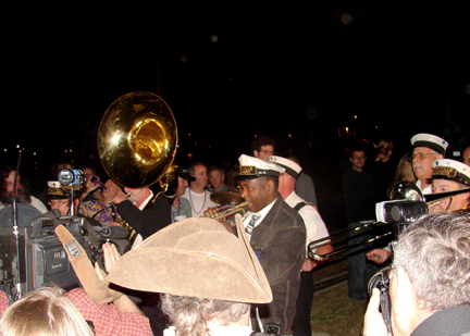 2008-Phunny-Phorty-Phellows-Before-the-Streetcar-Ride-00043