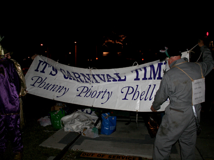 2008-Phunny-Phorty-Phellows-Before-the-Streetcar-Ride-3358