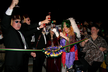 2008-Phunny-Phorty-Phellows-Before-the-Streetcar-Ride-3392