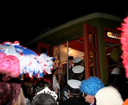 2008-Phunny-Phorty-Phellows-Before-the-Streetcar-Ride-3424