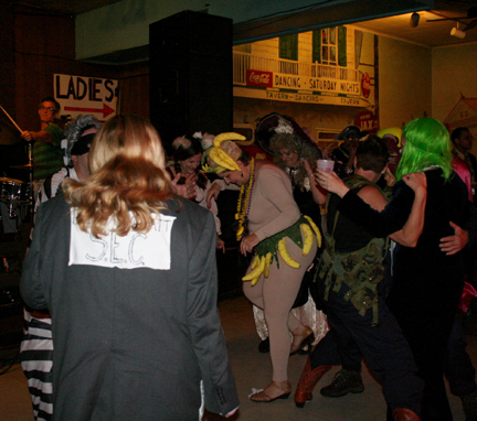 2009-Phunny-Phorty-Phellows-Coronation-Mardi-Gras-New-Orleans-0369