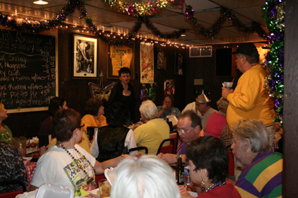 2009-Phunny-Phorty-Phellows-Jefferson-City-Buzzards-Meeting-of-the-Courts-Mardi-Gras-New-Orleans-0059