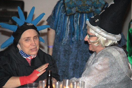 2022-Phunny-Phorty-Phellows-00394-Corr